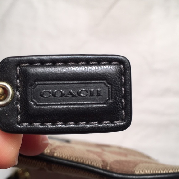 Coach Wallet - Picture 4 of 6